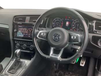Used Volkswagen Golf 2017 for sale - 74808087: Photo