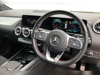 Used Mercedes-Benz EQA 2023 for sale - 78620542: Photo