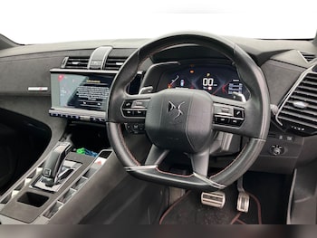 Used DS Automobiles DS 7 Crossback 2019 for sale - 76128370: Photo