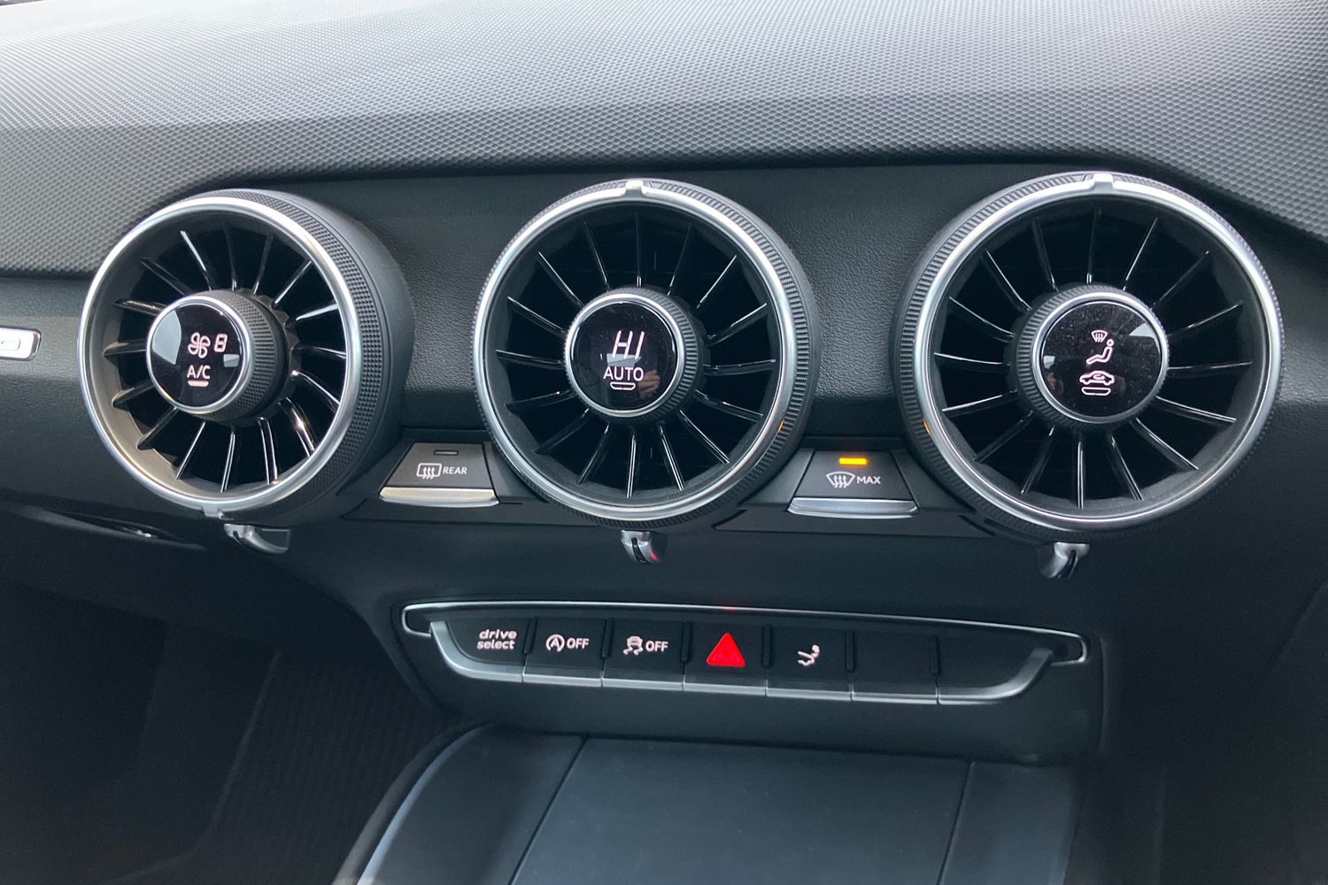 Used Audi TT 2017 for sale - 77514740: Photo 6