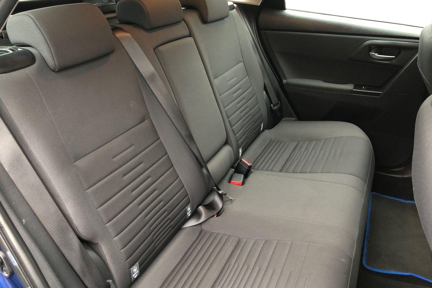 Used Toyota Auris 2017 for sale - 76746356: Photo 15