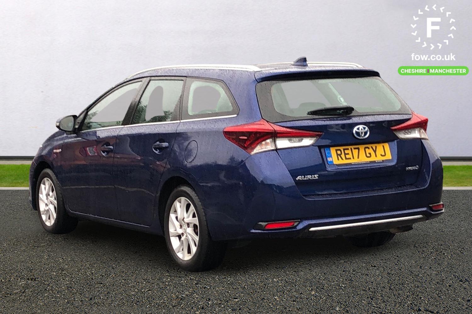 Used Toyota Auris 2017 for sale - 76746356: Photo 2