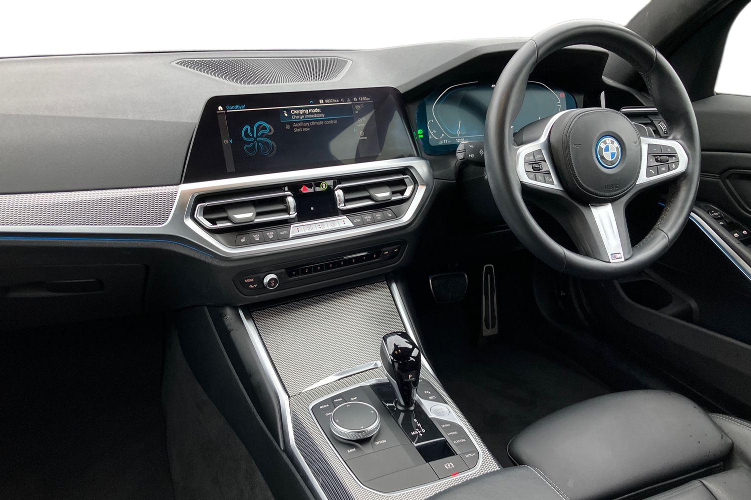 Used BMW 3 Series 2022 for sale - 76902630: Photo 4