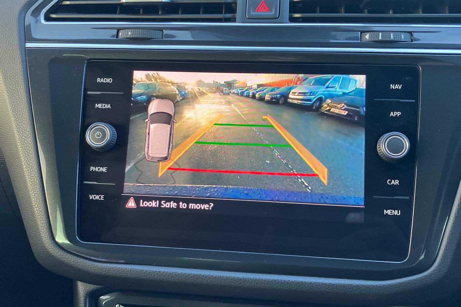 Used Volkswagen Tiguan 2017 for sale - 77361923: Photo 10