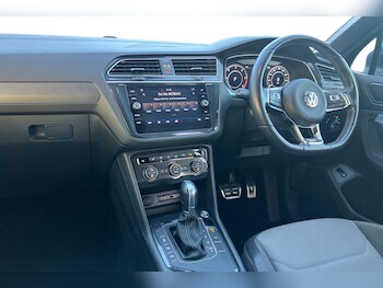 Used Volkswagen Tiguan 2017 for sale - 77361923: Photo