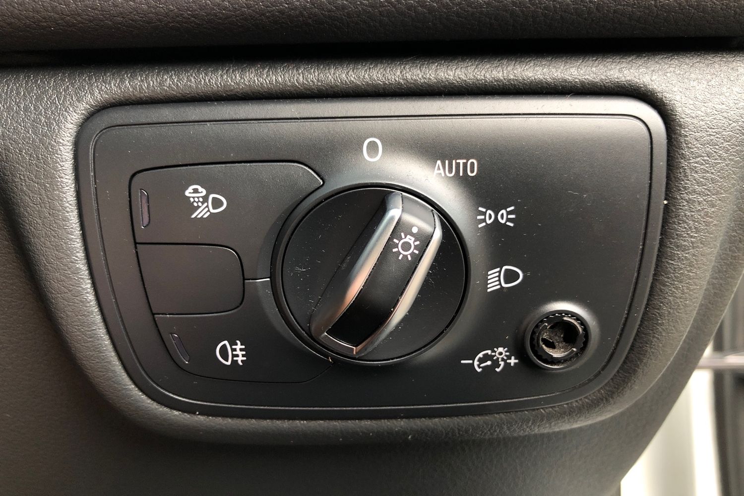 Used Audi A6 Allroad 2016 for sale - 76030545: Photo 11