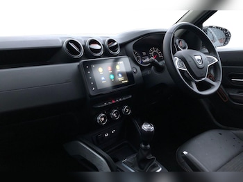 Used Dacia Duster 2022 for sale - 76783078: Photo