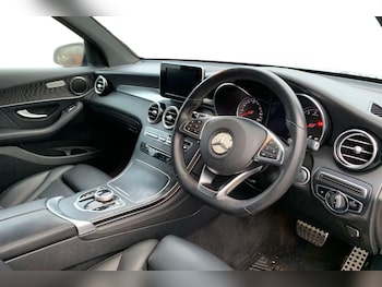 Used Mercedes-Benz GLC 2019 for sale - 76495068: Photo