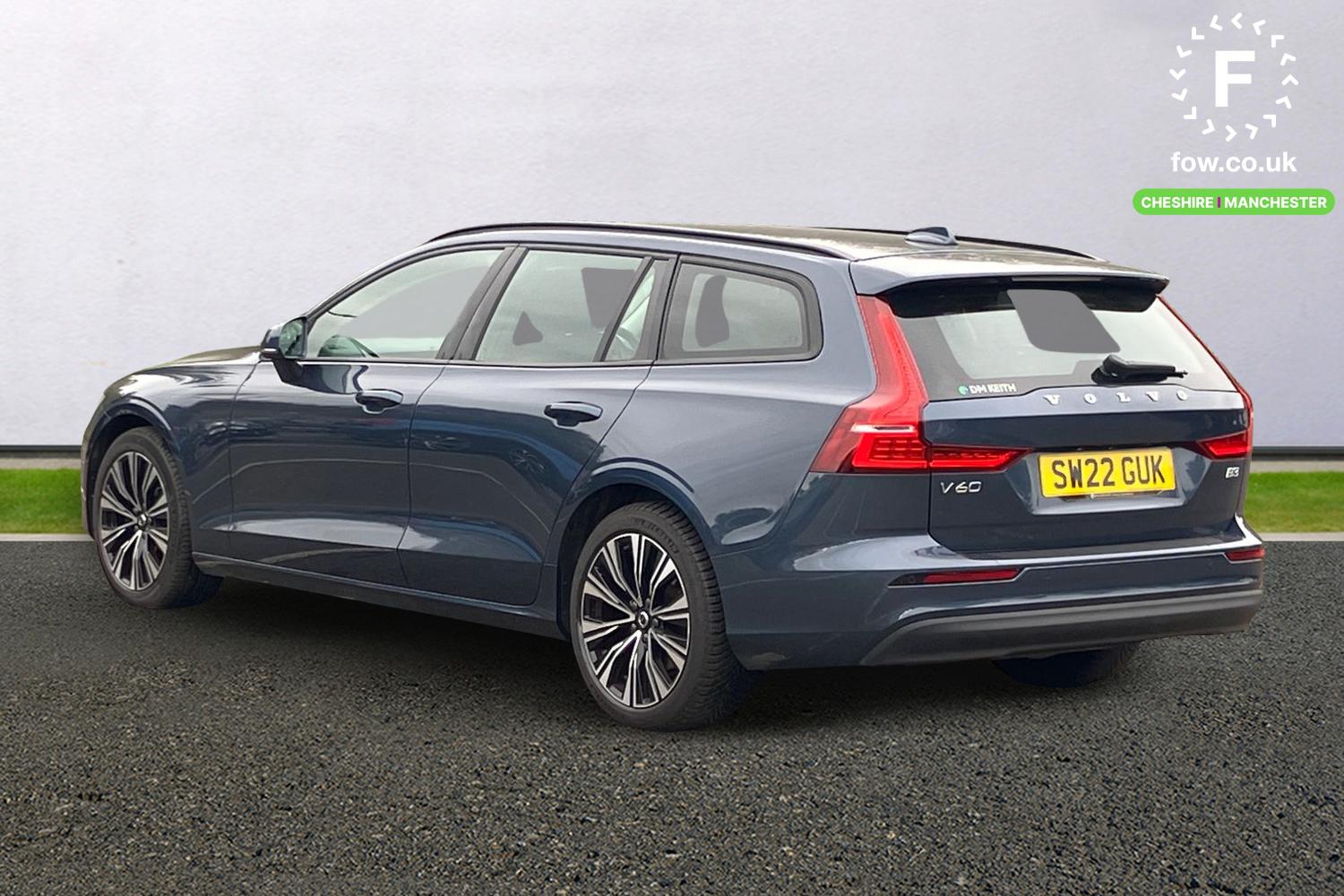 Used Volvo V60 2022 for sale - 76218562: Photo 2