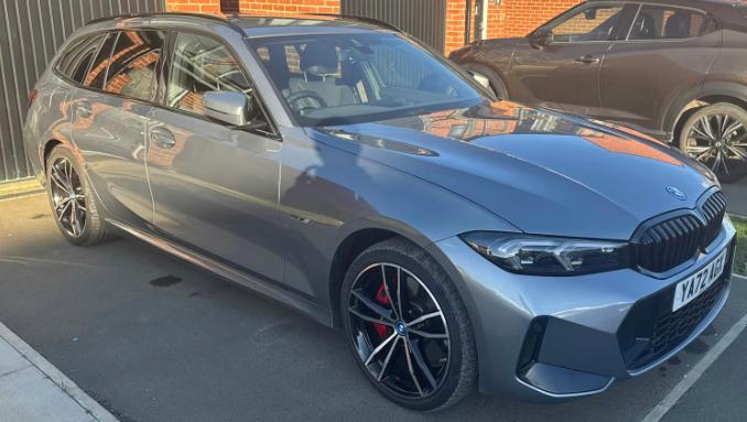 Used BMW 3 Series 2023 for sale - 76460988: Photo 1