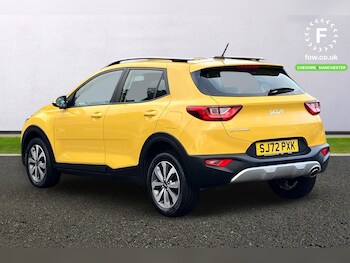 Used Kia Stonic 2022 for sale - 77515160: Photo