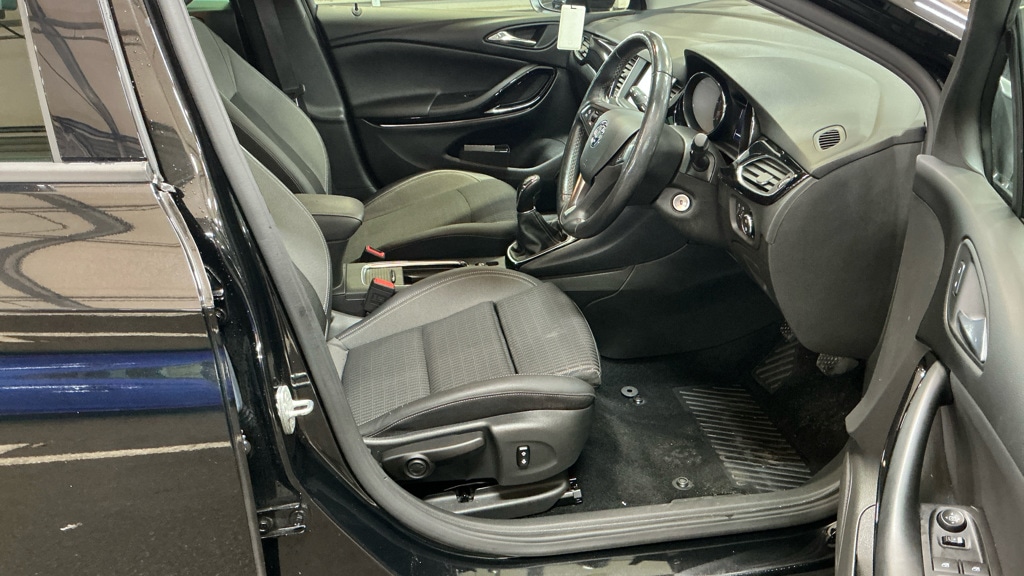 Used Vauxhall Astra 2021 for sale - 76553545: Photo 3