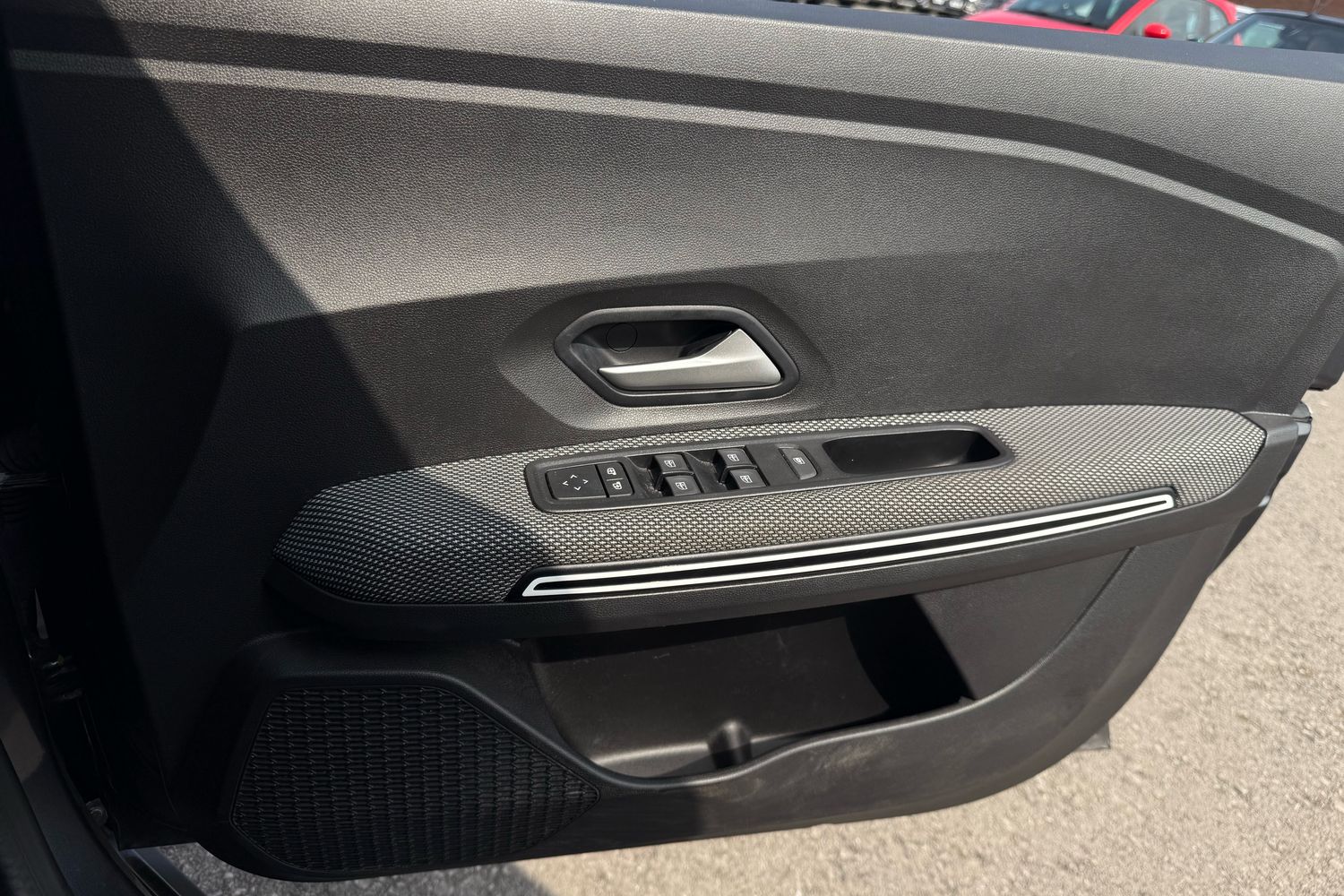 Used Dacia Jogger 2023 for sale - 76115121: Photo 12