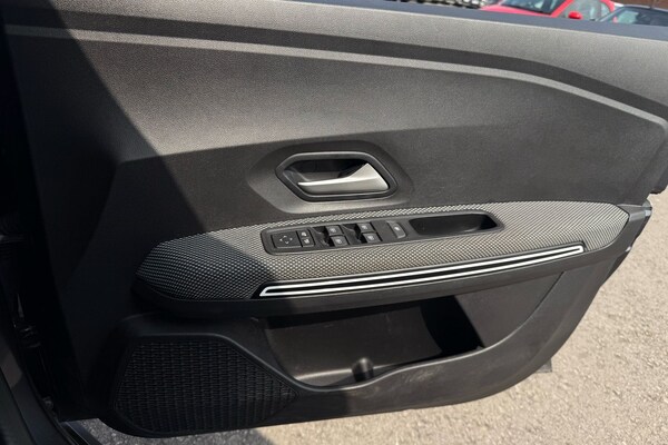 Used Dacia Jogger 2023 for sale - 76115121: Photo 12