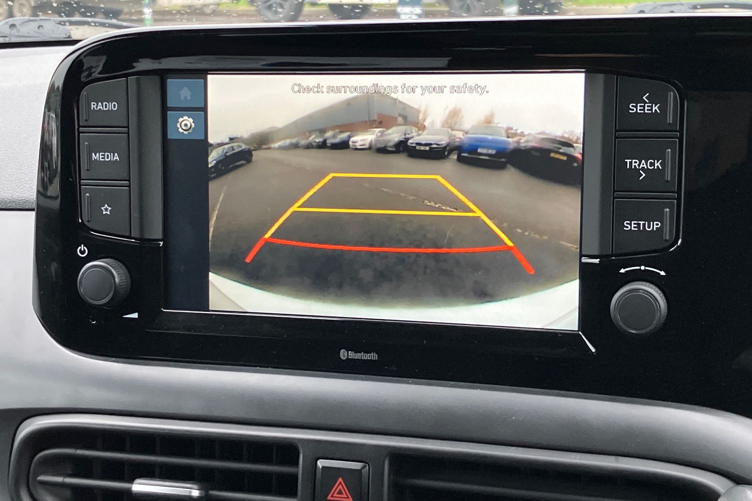 Used Hyundai i10 2023 for sale - 76115133: Photo 8