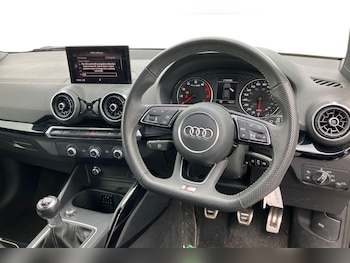 Used Audi Q2 2020 for sale - 75999602: Photo