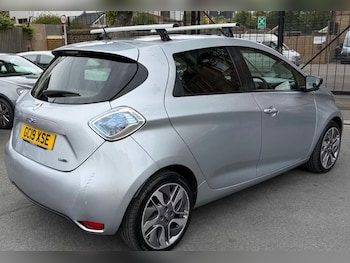 Used Renault Zoe 2019 for sale - 78770011: Photo