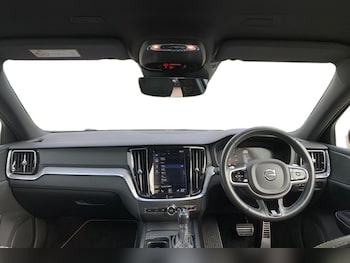Used Volvo V60 2019 for sale - 79446251: Photo