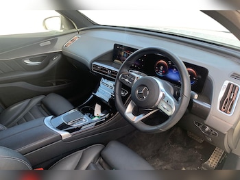 Used Mercedes-Benz EQC 2022 for sale - 76292569: Photo