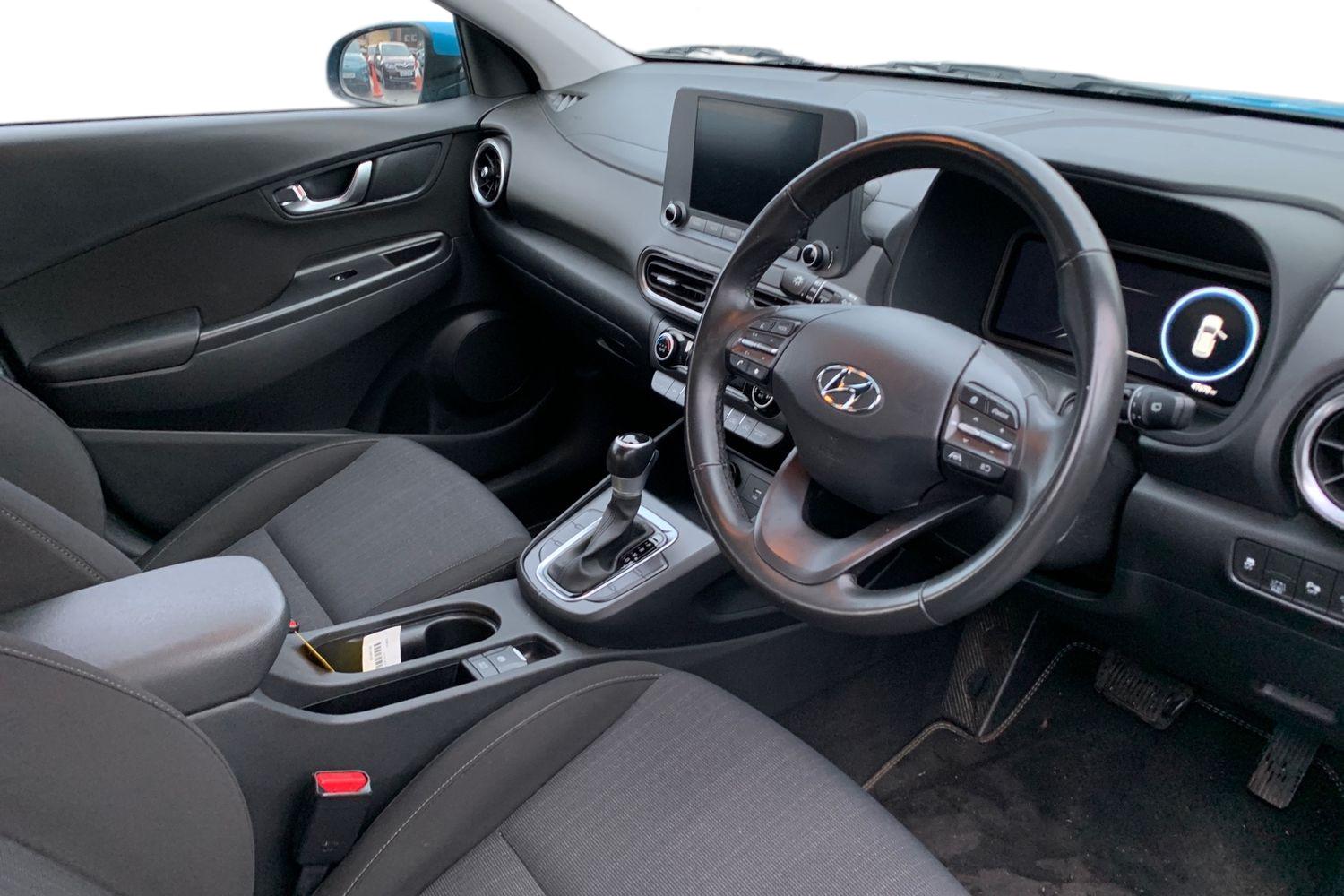 Used Hyundai KONA 2022 for sale - 76968131: Photo 3