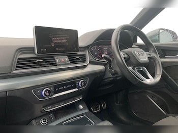 Used Audi Q5 2018 for sale - 75608438: Photo