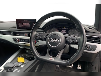 Used Audi A4 2017 for sale - 78909297: Photo