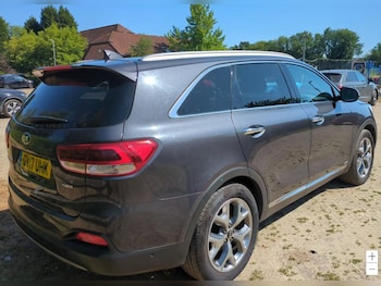 Used Kia Sorento 2017 for sale - 79297540: Photo