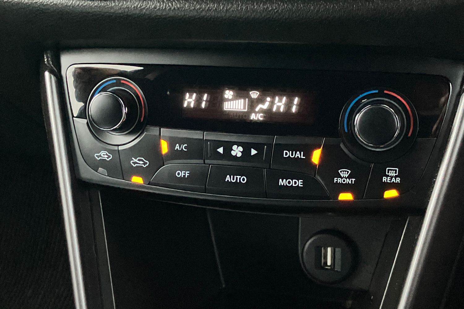 Used Suzuki SX4 S-Cross 2023 for sale - 76863365: Photo 12