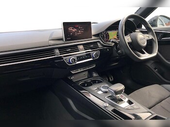 Used Audi A4 2018 for sale - 75824703: Photo