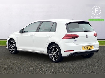 Used Volkswagen Golf 2018 for sale - 76789761: Photo