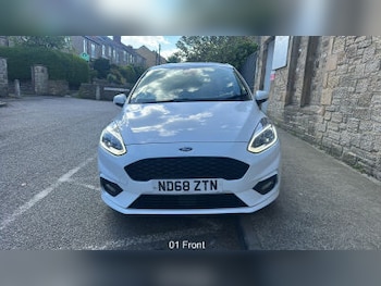 Used Ford Fiesta 2018 for sale - 78526119: Photo
