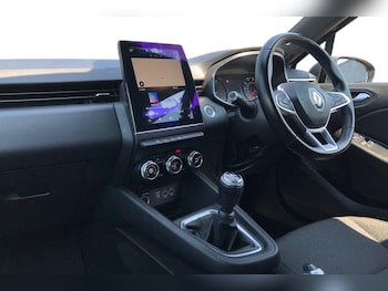 Used Renault Clio 2020 for sale - 79198109: Photo