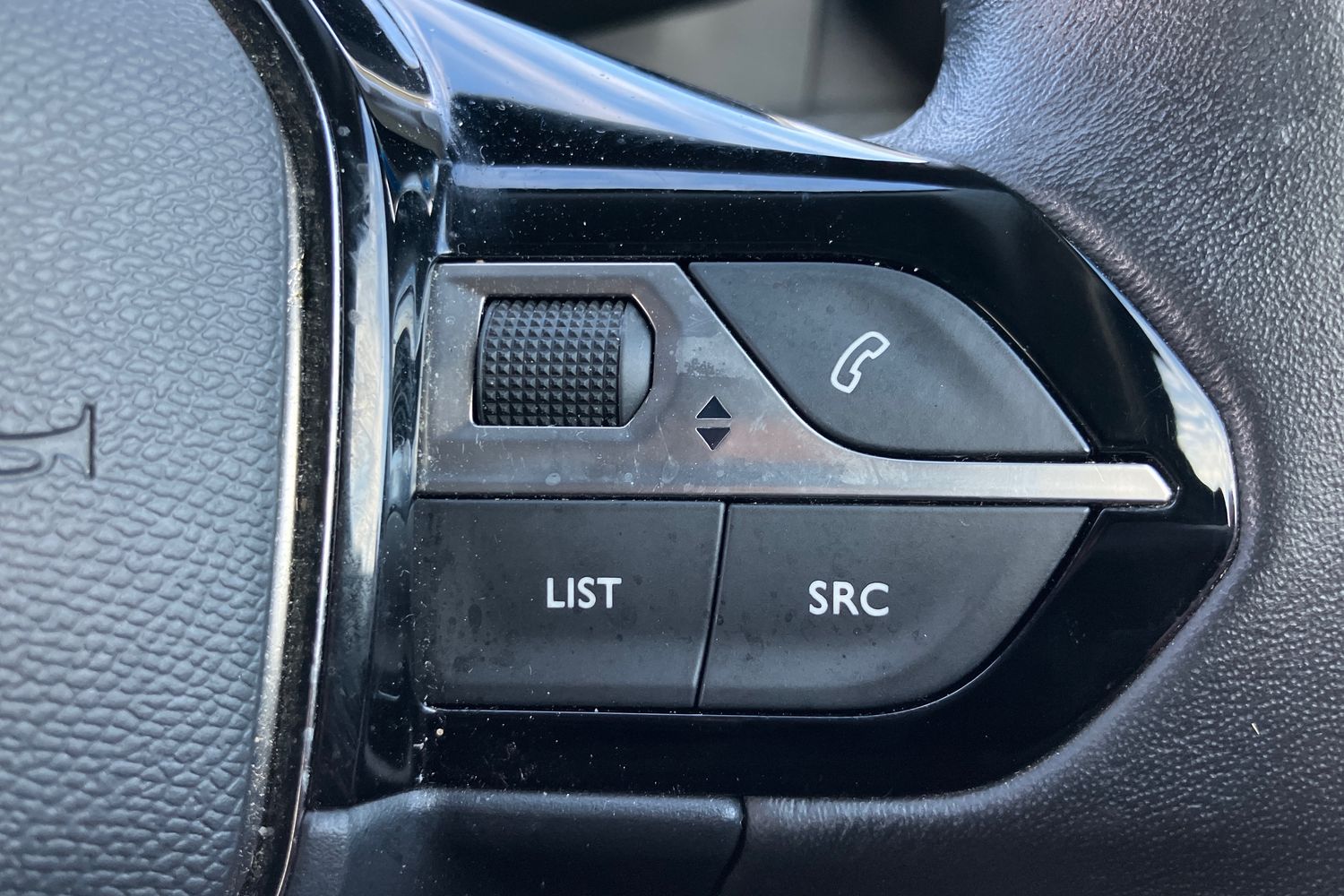 Used Peugeot 2008 2021 for sale - 77458967: Photo 16