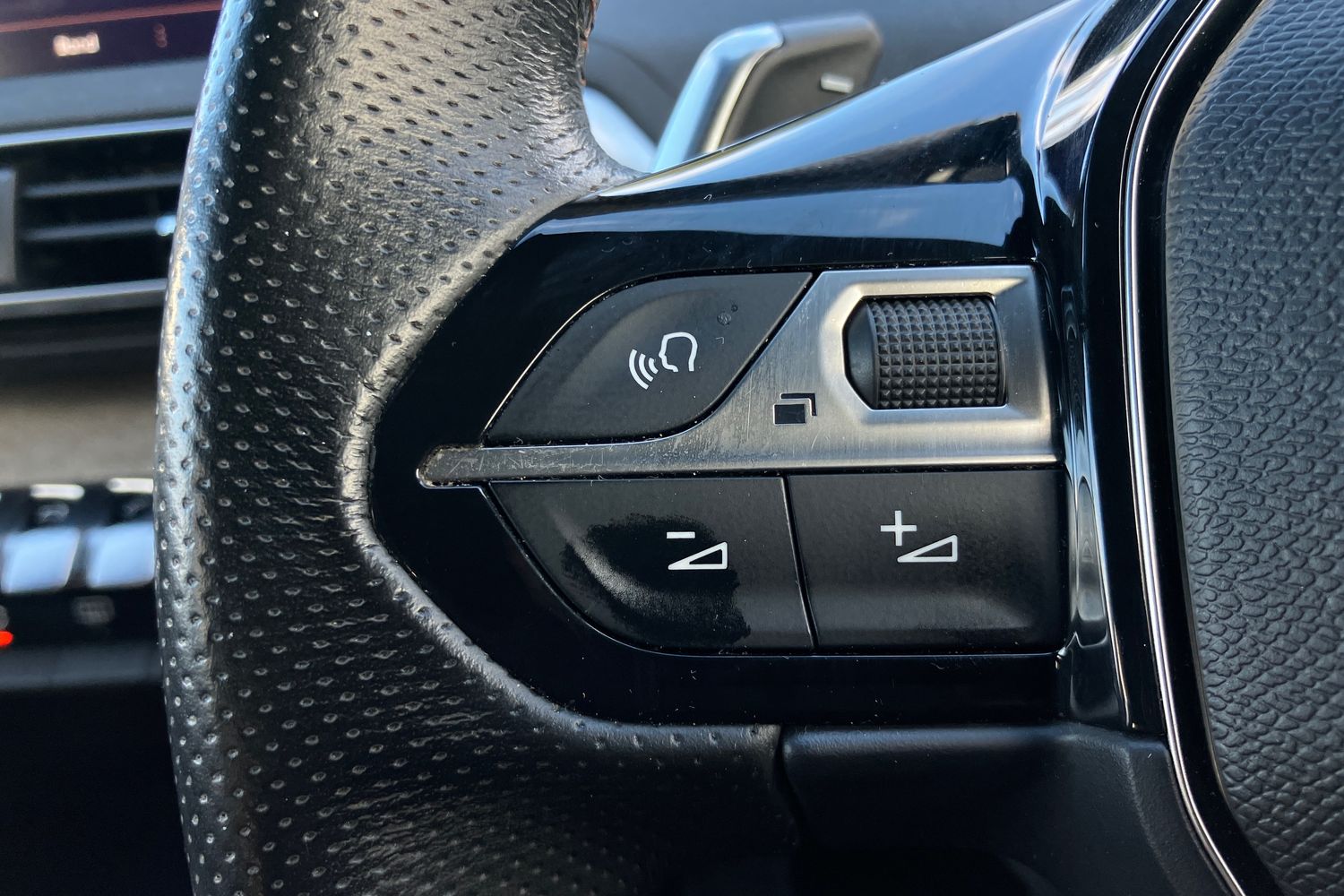 Used Peugeot 3008 2017 for sale - 76697566: Photo 16