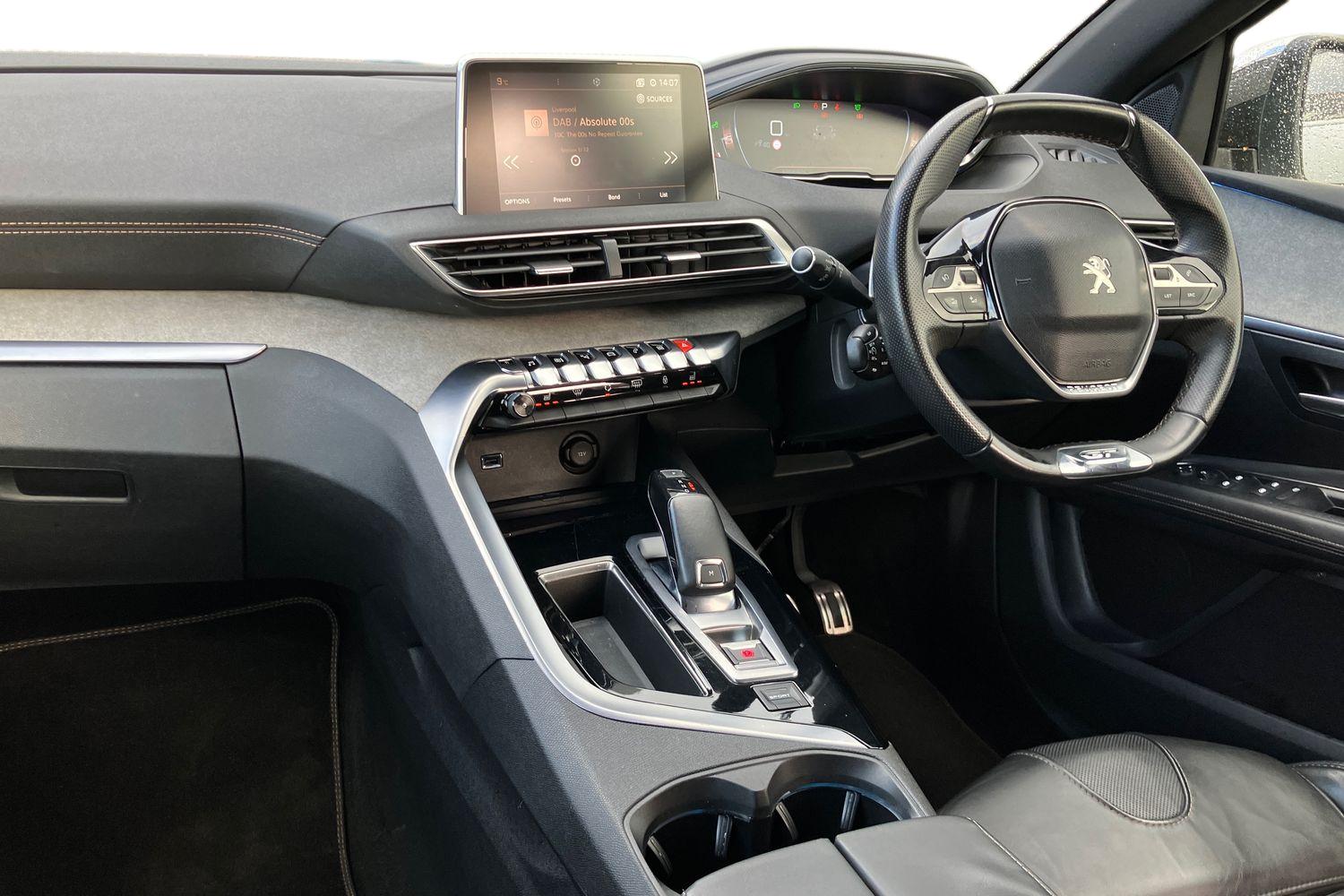 Used Peugeot 3008 2017 for sale - 76697566: Photo 4