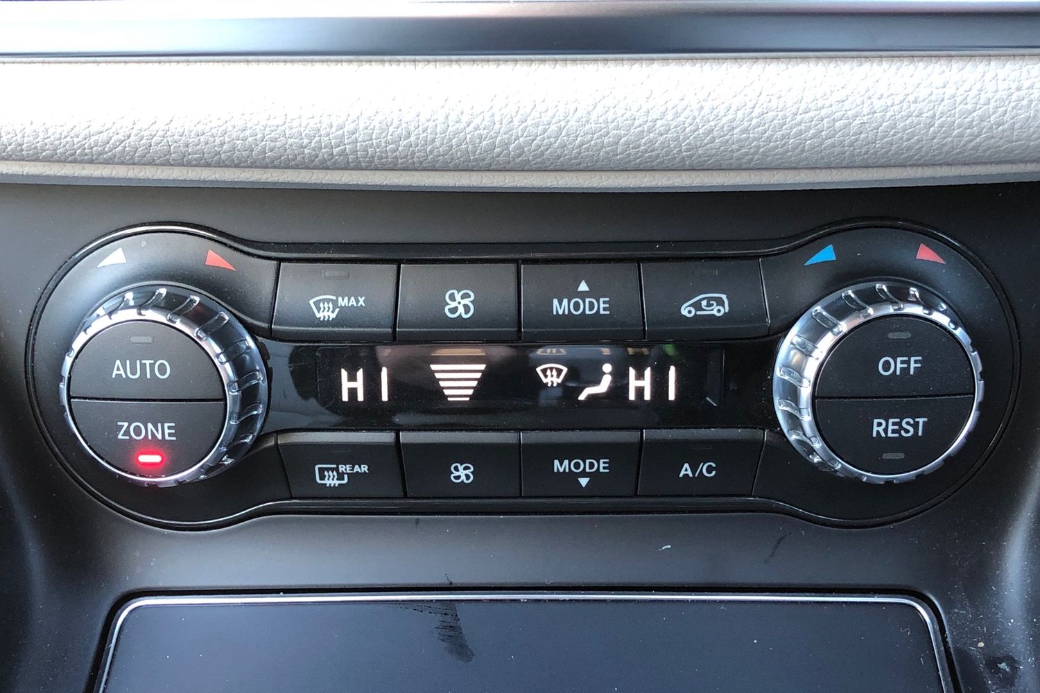 Used Mercedes-Benz GLA 2019 for sale - 76588065: Photo 18