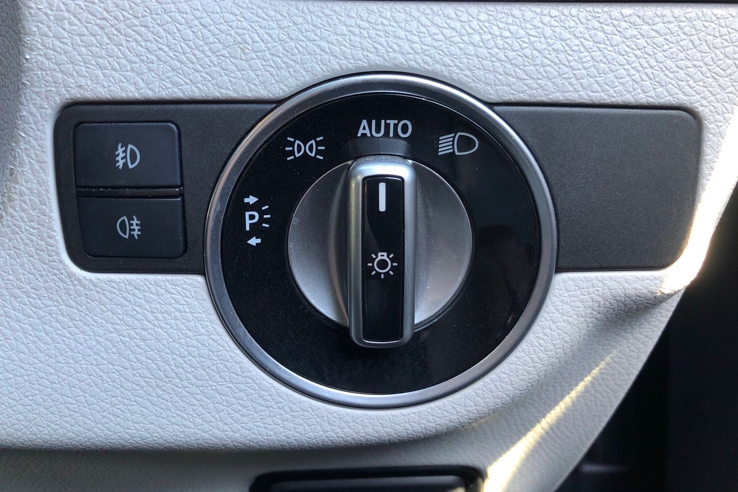 Used Mercedes-Benz GLA 2019 for sale - 76588065: Photo 20