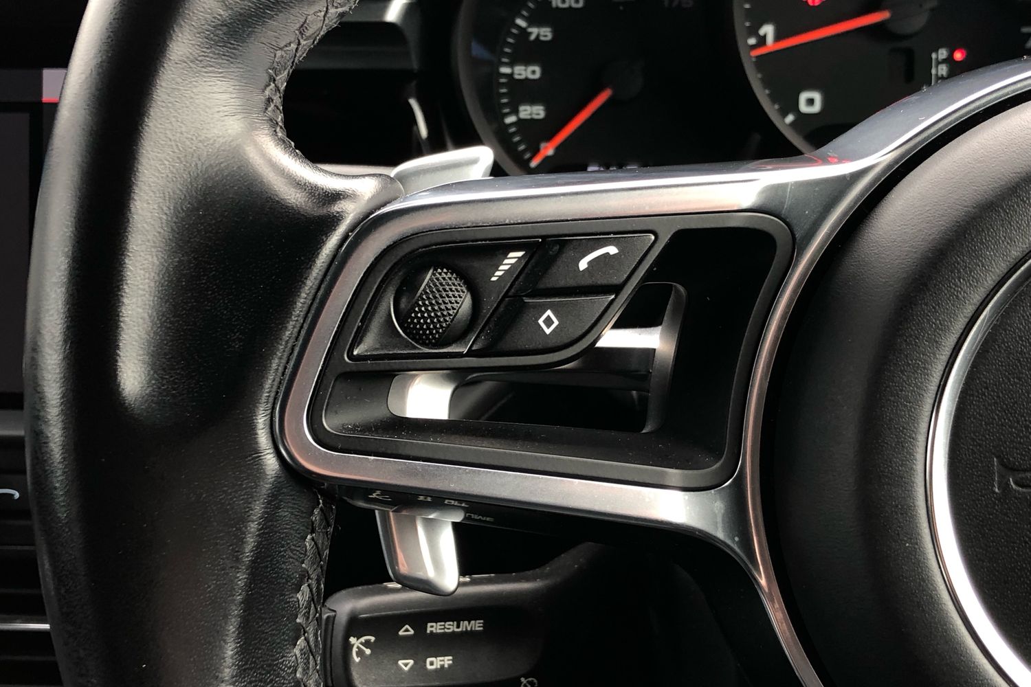 Used Porsche Macan 2018 for sale - 77172672: Photo 10