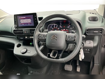Used Citroen Berlingo 2022 for sale - 76133696: Photo