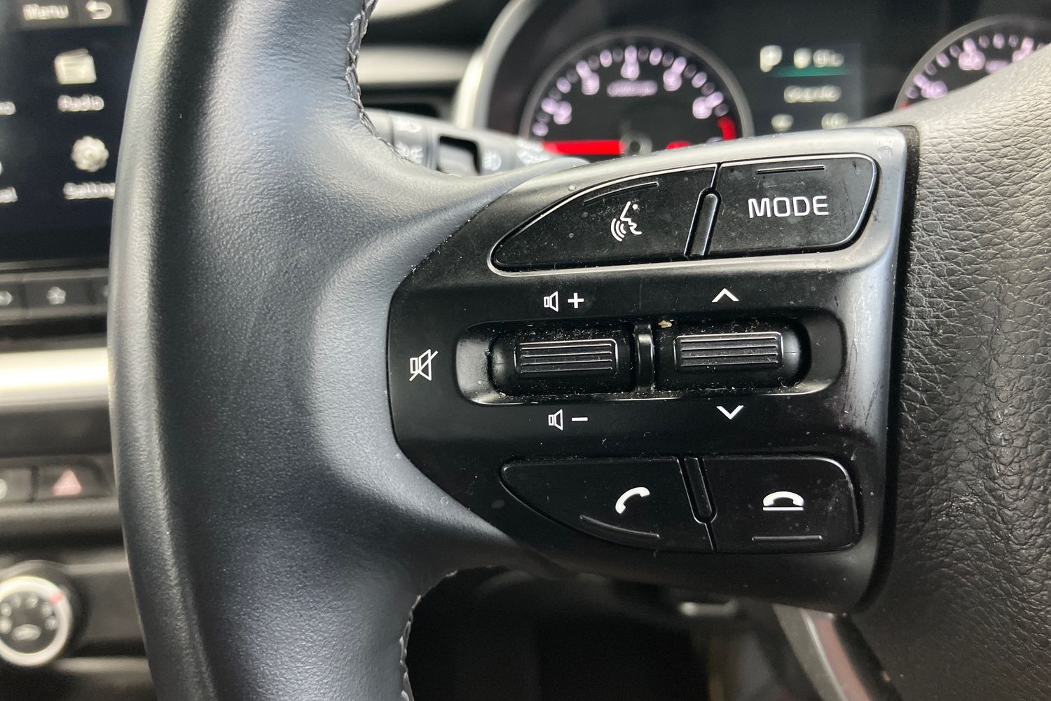 Used Kia Stonic 2022 for sale - 76480876: Photo 12