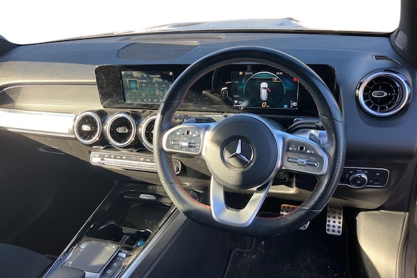 Used Mercedes-Benz GLB 2021 for sale - 76182082: Photo 3