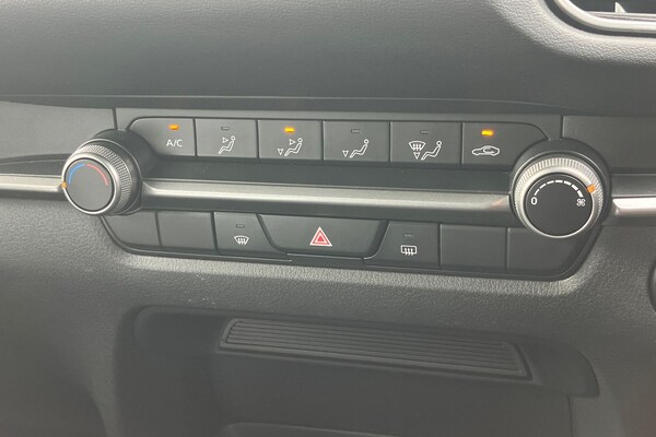 Used Mazda CX-30 2022 for sale - 75261621: Photo 9