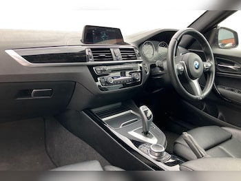 Used BMW 2 Series 2018 for sale - 79005805: Photo