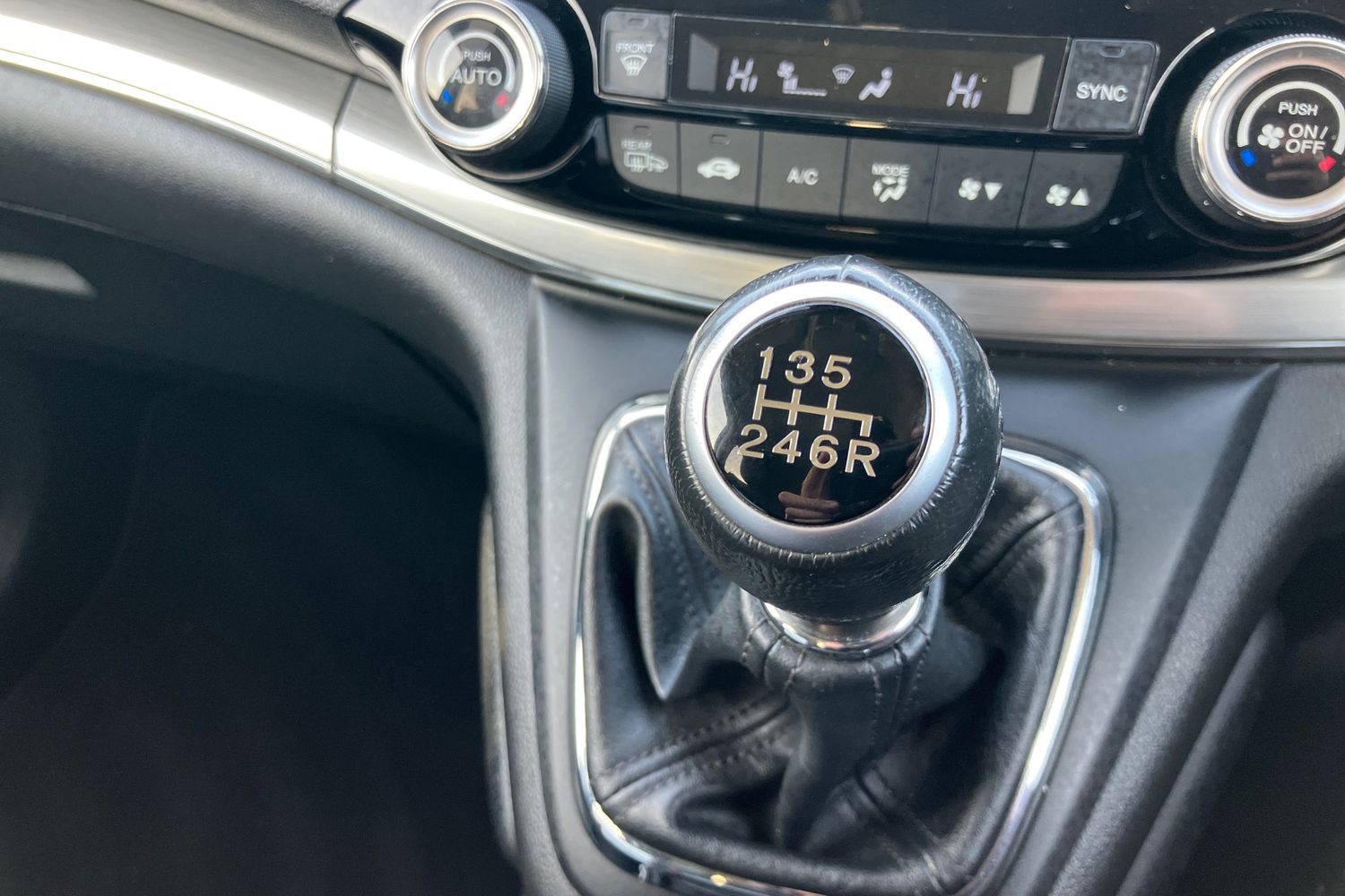 Used Honda CR-V 2017 for sale - 77037257: Photo 13