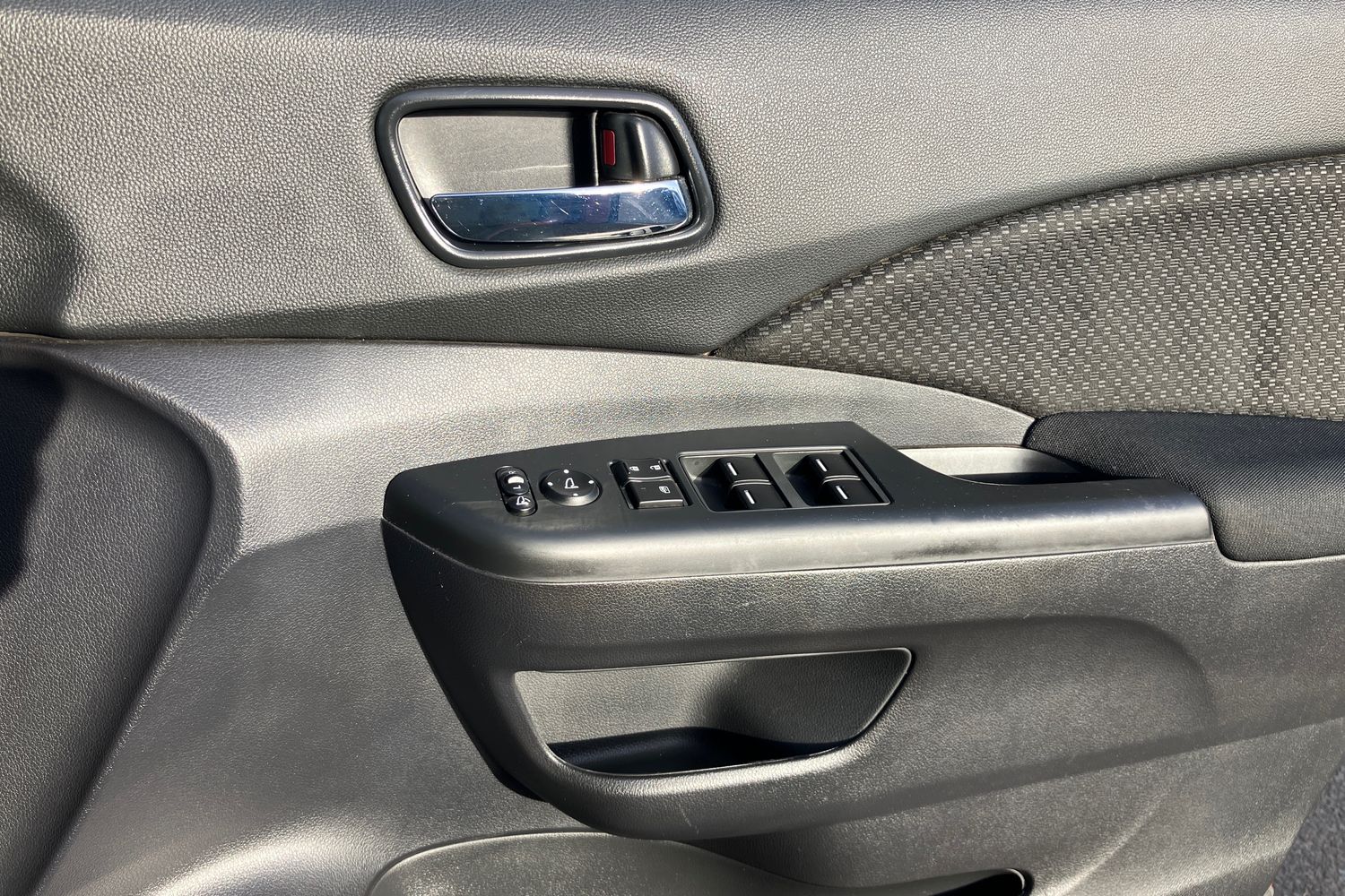 Used Honda CR-V 2017 for sale - 77037257: Photo 23