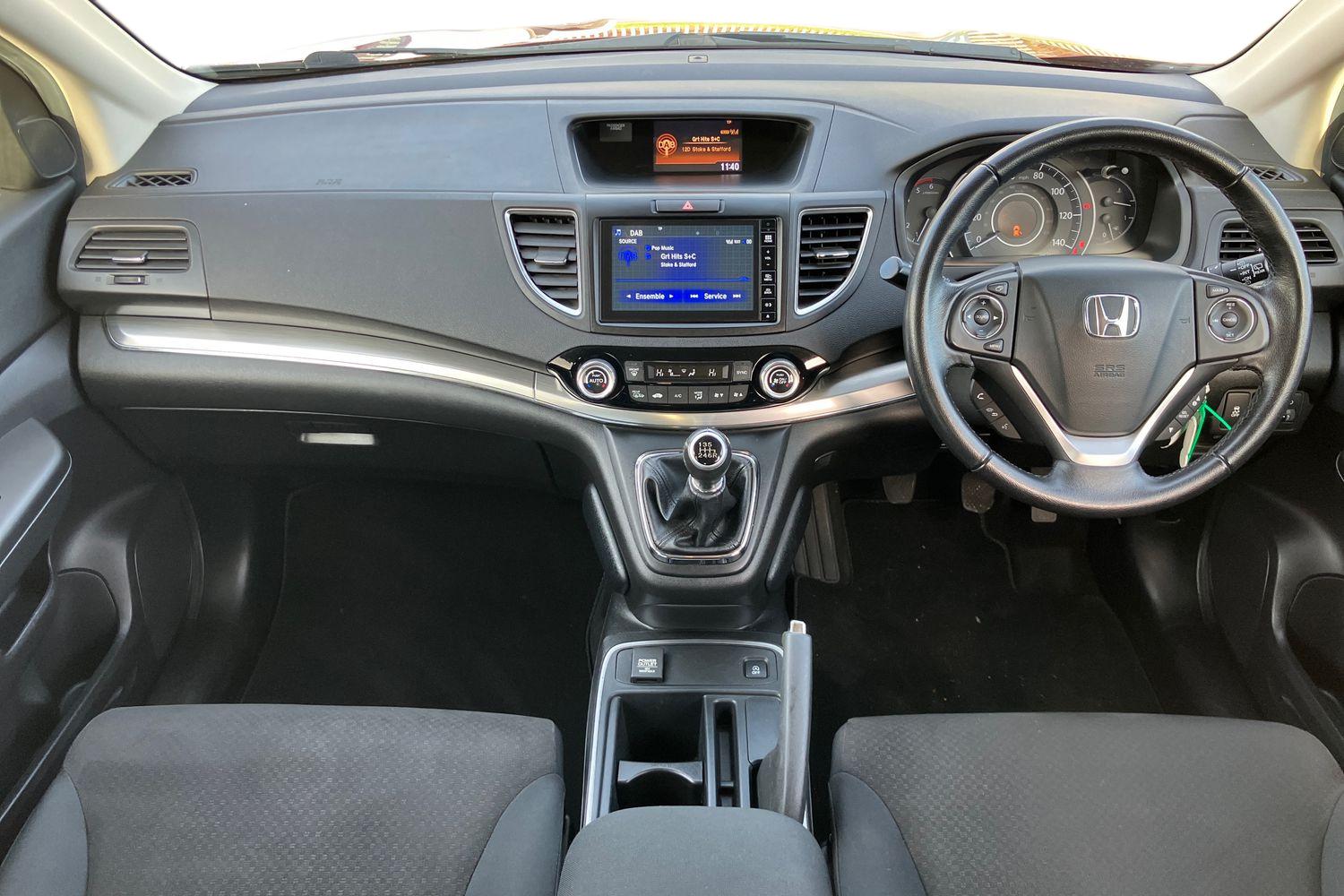 Used Honda CR-V 2017 for sale - 77037257: Photo 3