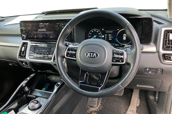 Used Kia Sorento 2021 for sale - 75705230: Photo 3