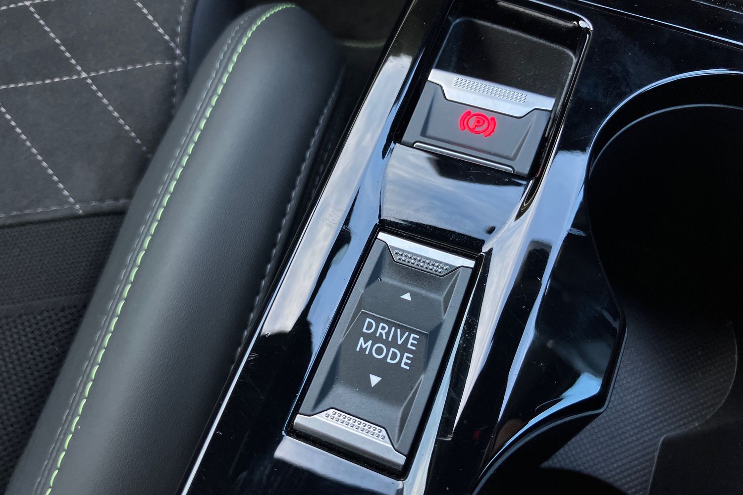 Used Peugeot 208 2022 for sale - 76503039: Photo 16