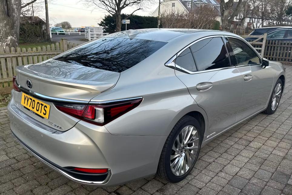 Used Lexus ES 2021 for sale - 77415175: Photo 2