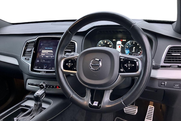 Used Volvo XC90 2019 for sale - 76077402: Photo 3